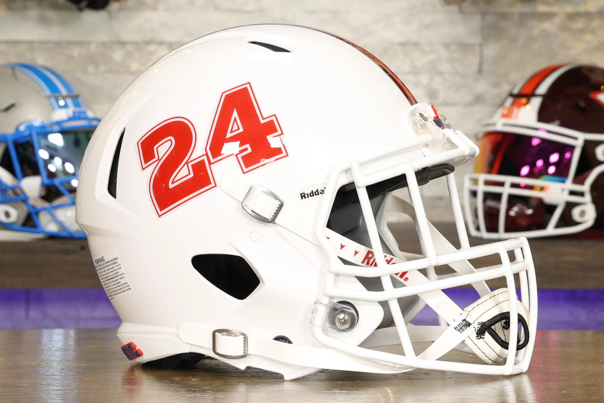 flight whites football helmets Florida Atlantic Owls Speed Authentic Helmet 🦸‍♂️ Batman vs Superman Flex has become the PSA Color:Matte Clover