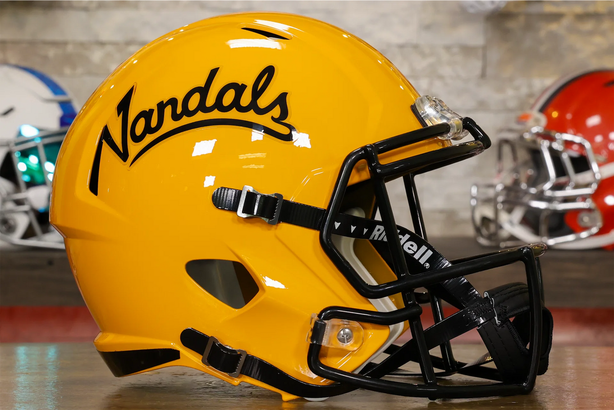 Idaho Vandals Riddell Speed Display Helmet
