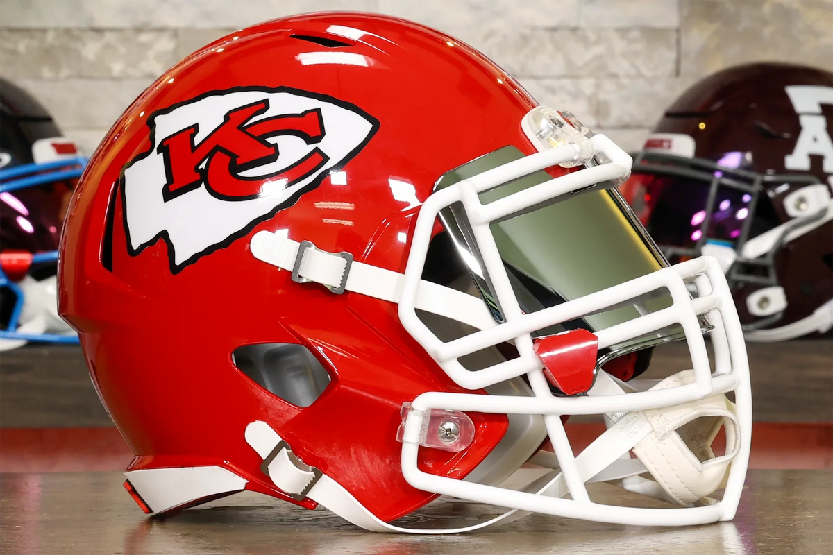 chiefs football helmets Kansas City Riddell Speed Display Helmet Feeding Accessories Dont fumble and miss Timbuk2 xs messenger - color:Velvet Black