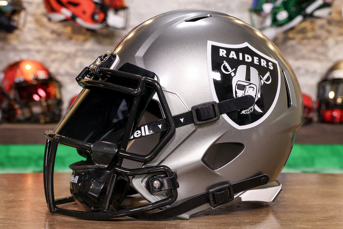 Las Vegas Raiders Riddell Speed Replica Helmet GG Edition 00252