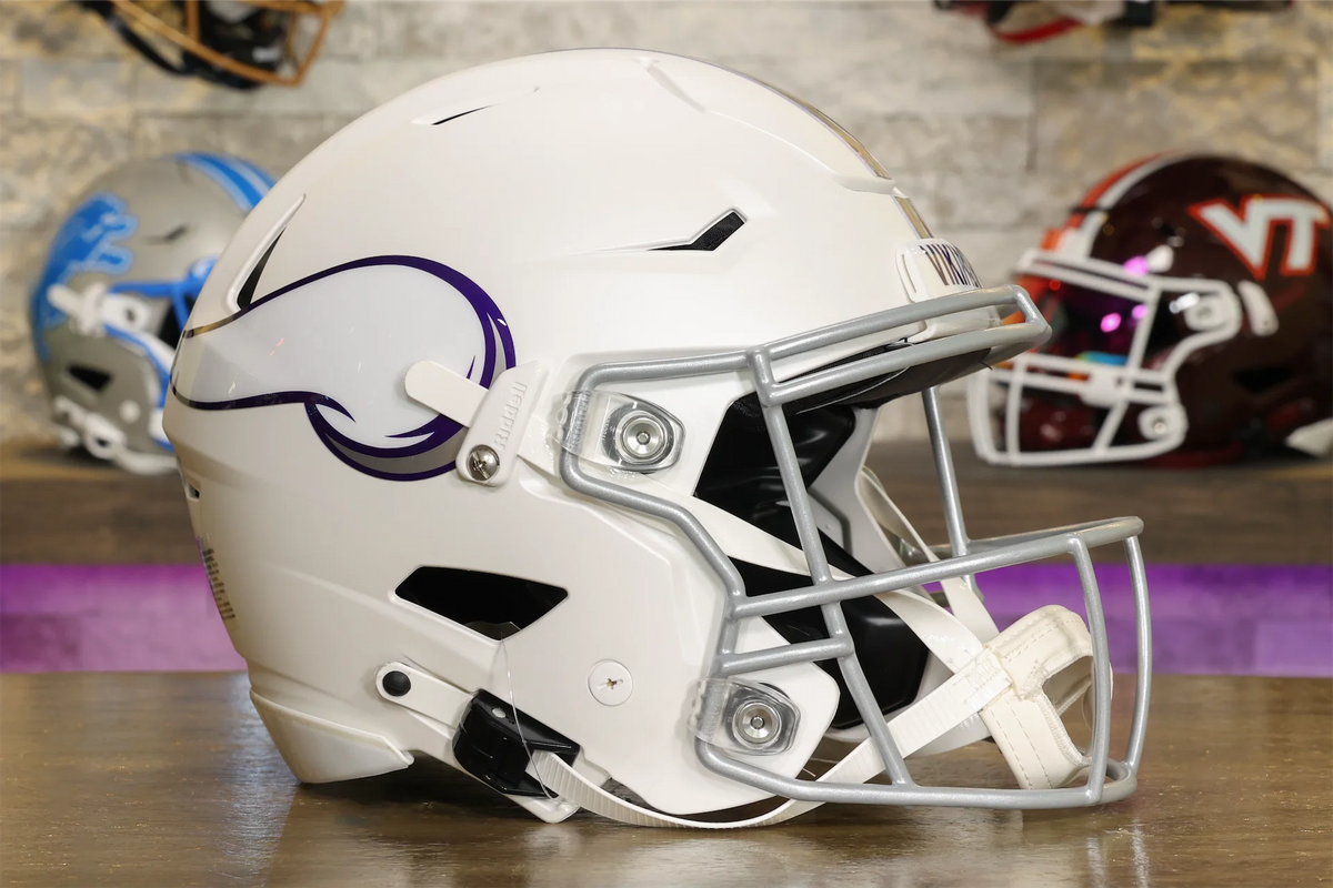 Minnesota Vikings Alternate Helmet – Green Gridiron, Inc