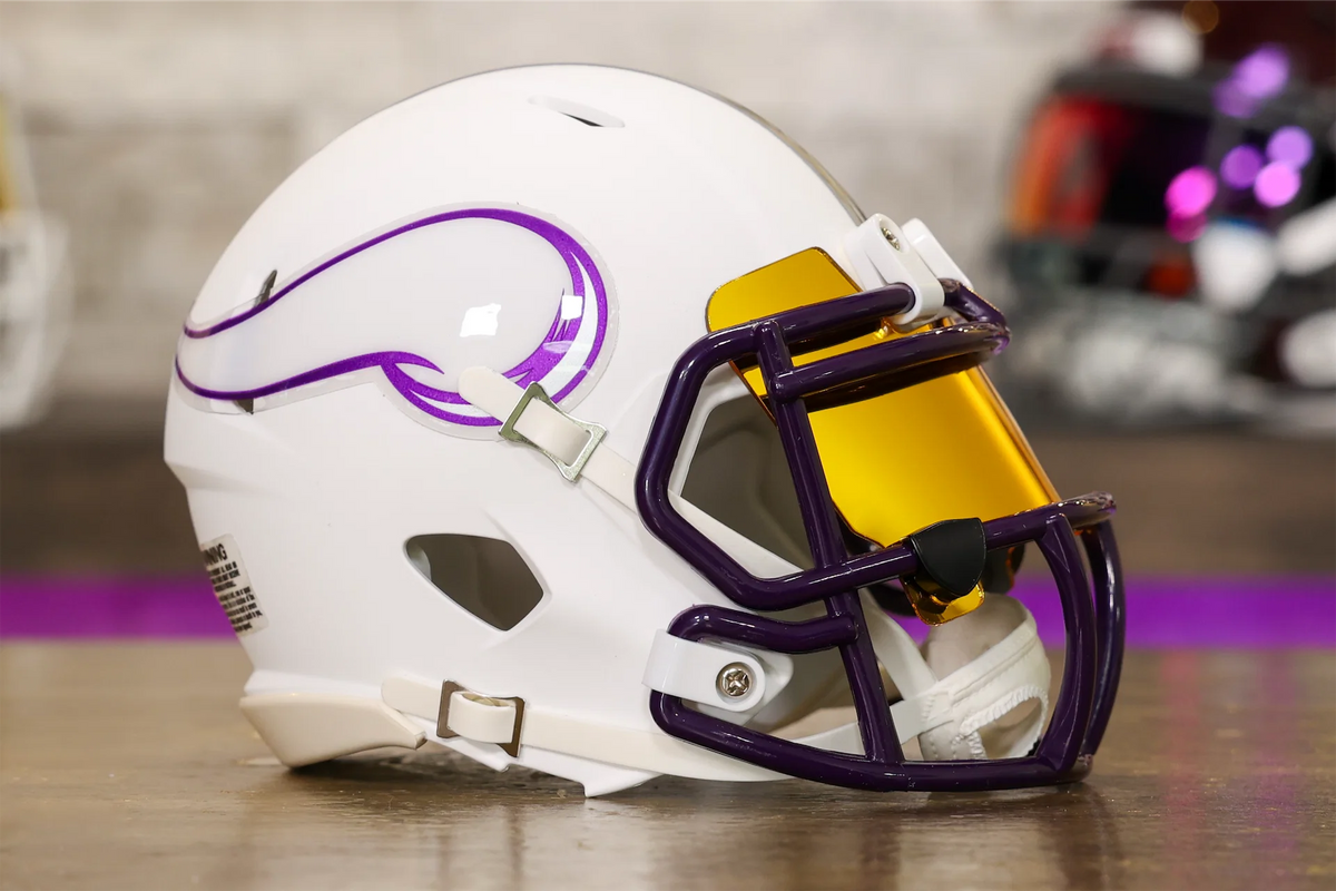 Minnesota Vikings Riddell Speed Mini Helmet GG Edition