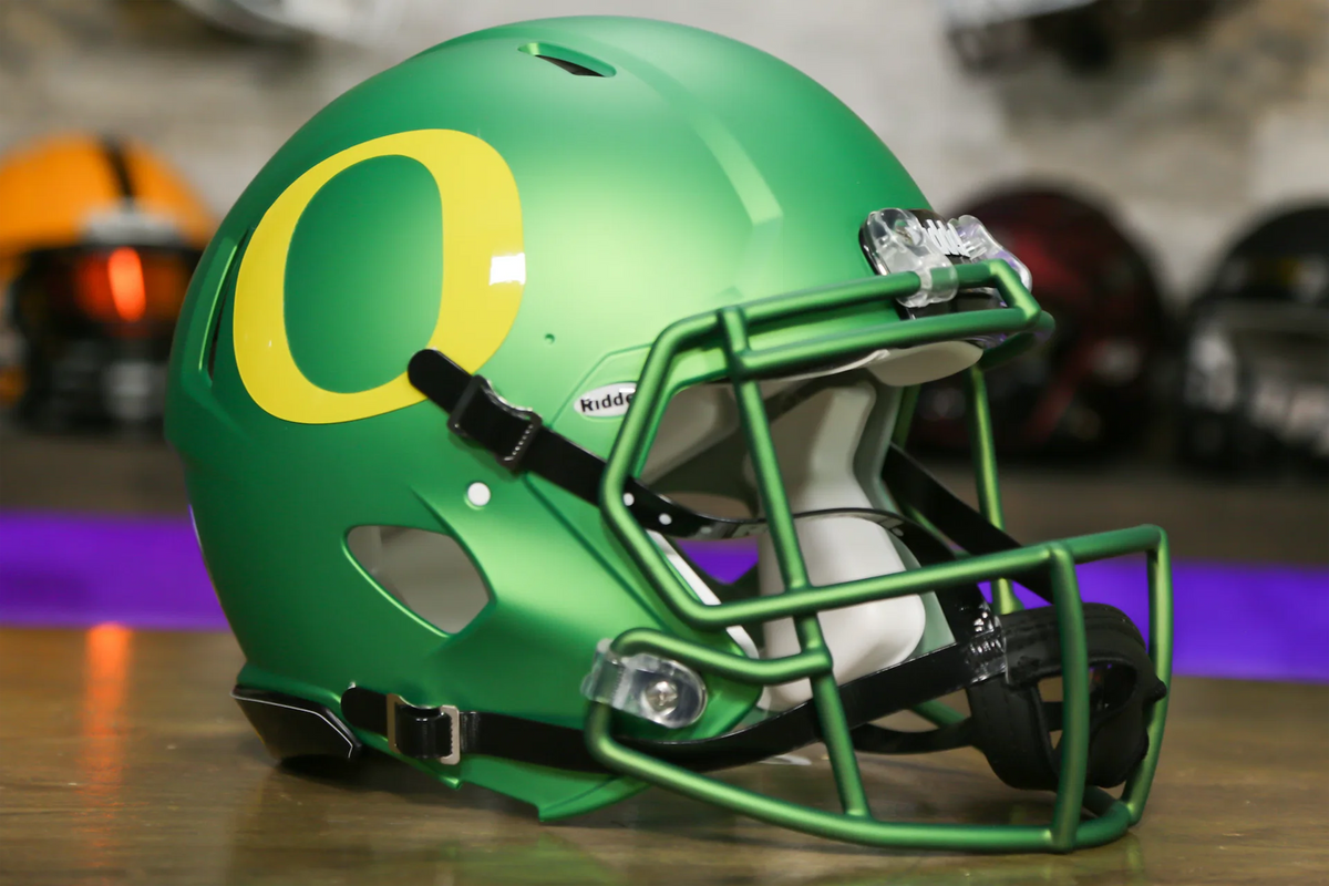 Oregon Ducks Riddell Speed Authentic Helmet Apple Green