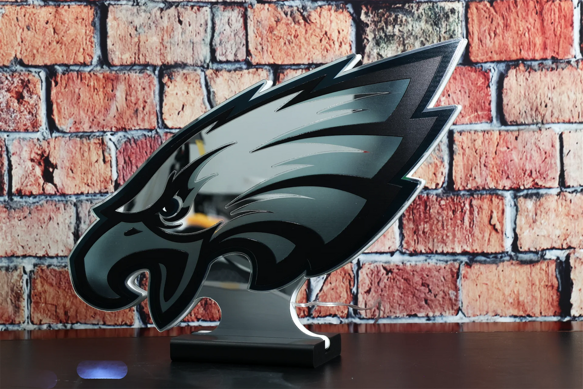 NFL LED インフィニティ ロゴ ライト - フィラデルフィア イーグルス – Green Gridiron, Inc., image size:1200x800