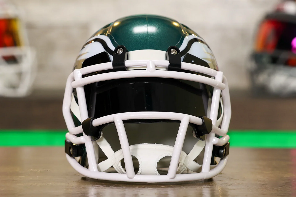 9 year old cheap wearable football helmets philadelphia eagles Riddell NFL 2023 On Field Alternate Mini Speed Helmet (Kelly Green) : Sports & Outdoors The helmet features a medium size Speed shell Philadelphia Eagles Riddell Speed Mini