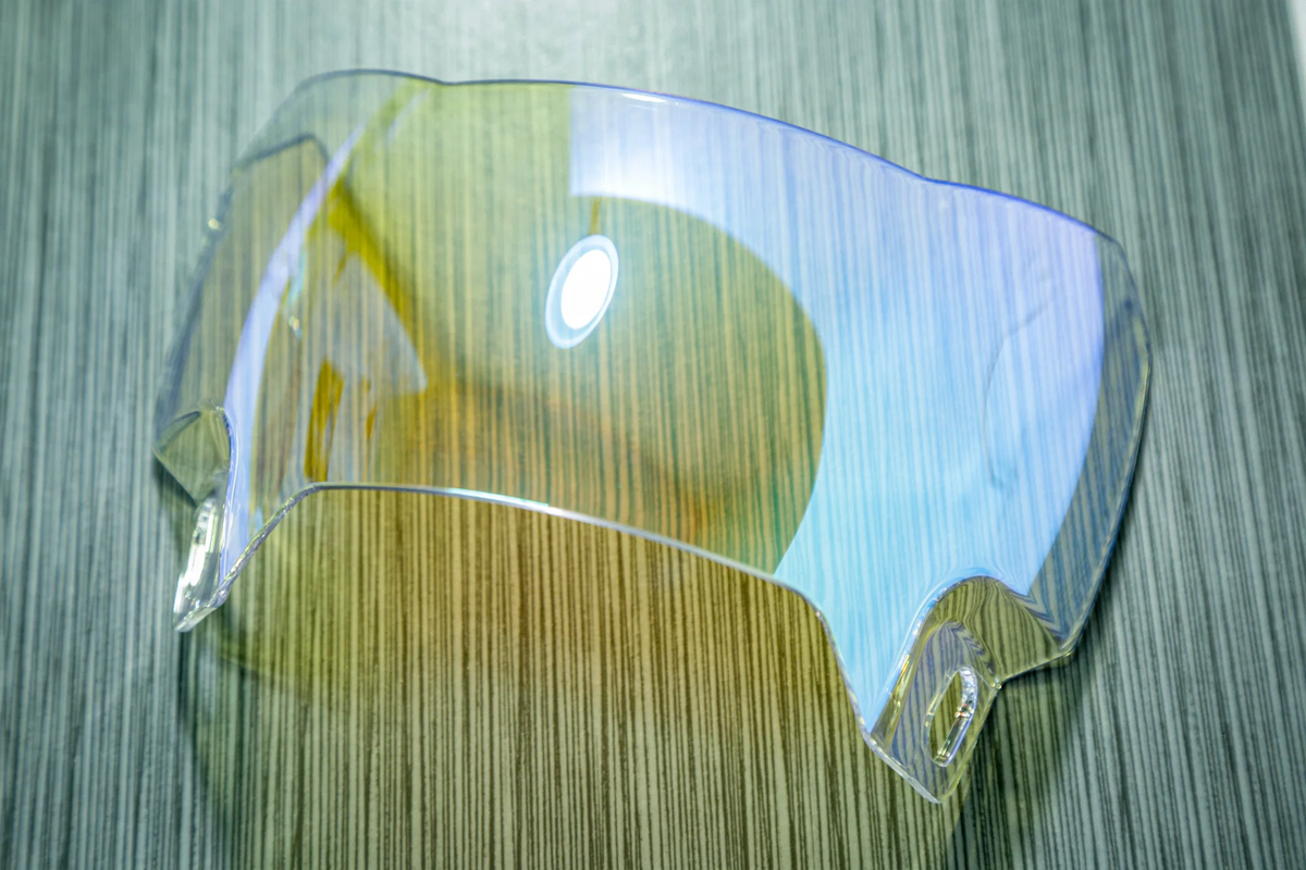 SUN VISOR: Stylish Beige w/Green & Red Accents w/Polished Golden GG Charm, NWOT Amazon.com: Sun  main image 2