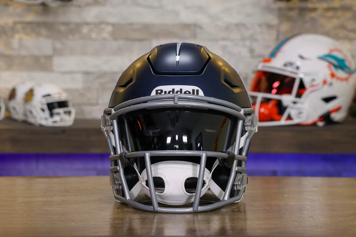 Tennessee Titans Riddell SpeedFlex Mid-Size Helmet - 2018-2025