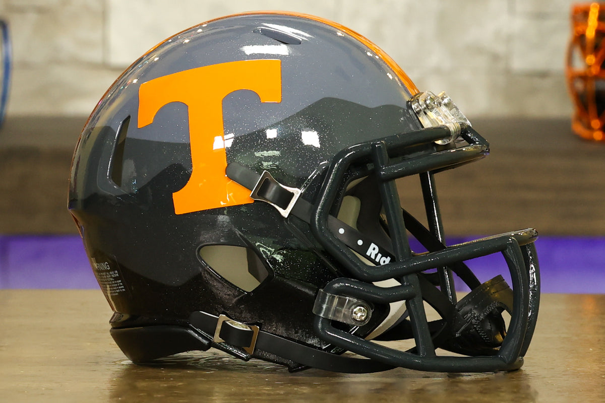 Tennessee Volunteers NCAA Mini Speed Football Helmet - Riddell Collectible Tennessee Volunteers NCAA Mini Speed Football Helmet - Riddell Collectible
