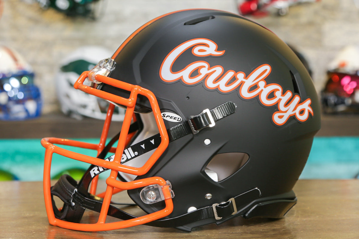 Oklahoma State Cowboys Riddell Speed Authentic Helmet - Matte Black – Green  Gridiron, Inc.