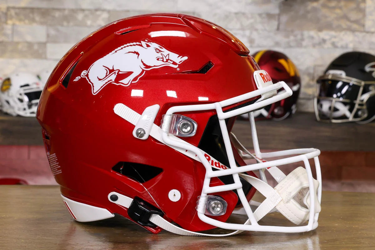 Arkansas Razorbacks Riddell SpeedFlex Helmet – Green Gridiron, Inc. Arkansas Razorbacks Riddell SpeedFlex Helmet – Green Gridiron, Inc.