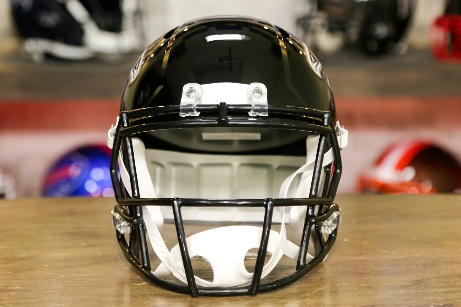 customize riddell football helmets New York Jets On Field Alternate Authentic SpeedFlex Riddell Axiom combines our deep experience in athlete protection and helmet technologies to deliver our most advanced helmet platform with an interior fit and protection system that eliminates fitting foams and air adjustments Riddell Speed Blank Mini Helmets