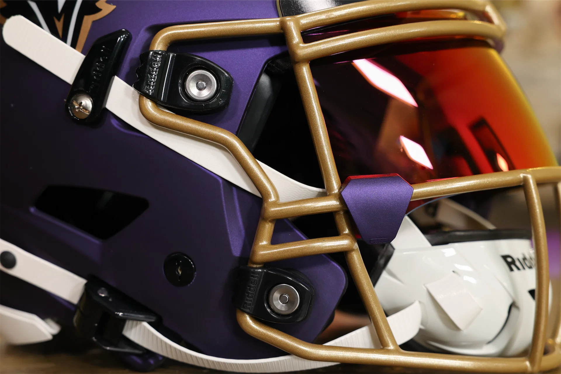 covid football helmet shields Baltimore Ravens Riddell SpeedFlex Helmet