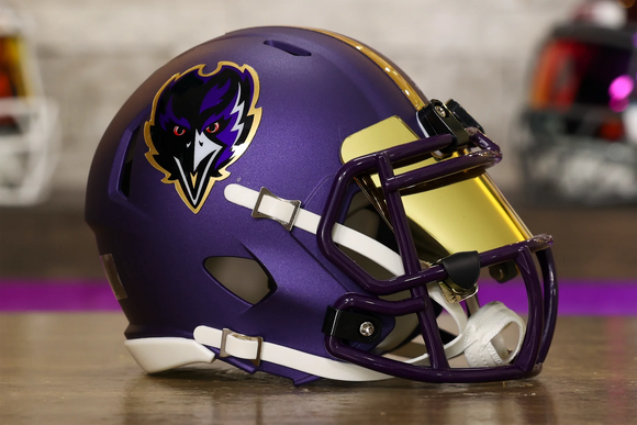 Baltimore Ravens Riddell Speed Mini Helmet - GG Edition