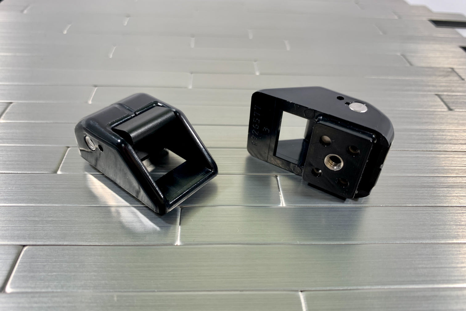 Riddell SpeedFlex Chinstrap CamLoc Housing Green Gridiron, Inc.