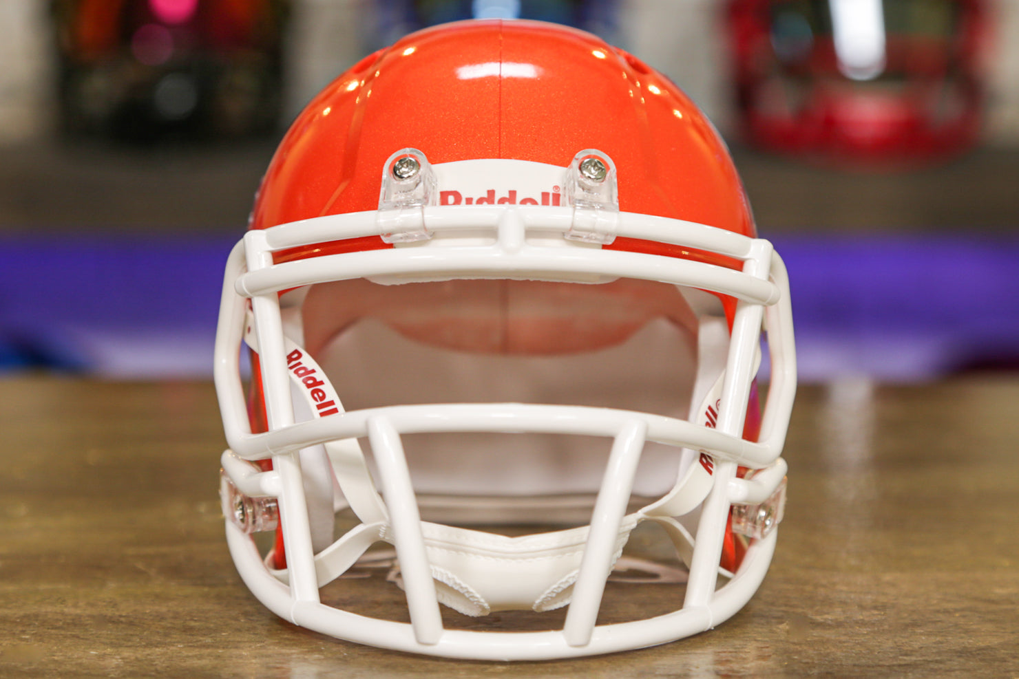 boise state football helmet 2015 Broncos Riddell Speed Mini The Speed Mini Helmet is a half Jeremy McNichols helps Boise State