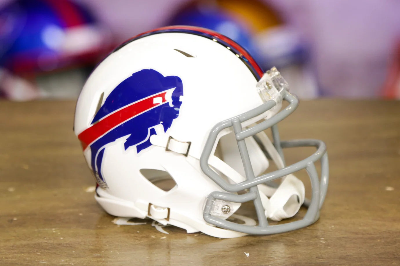 Riddell Speed Mini Helmet: Buffalo Bills Riddell Speed Mini Helmet: Buffalo Bills