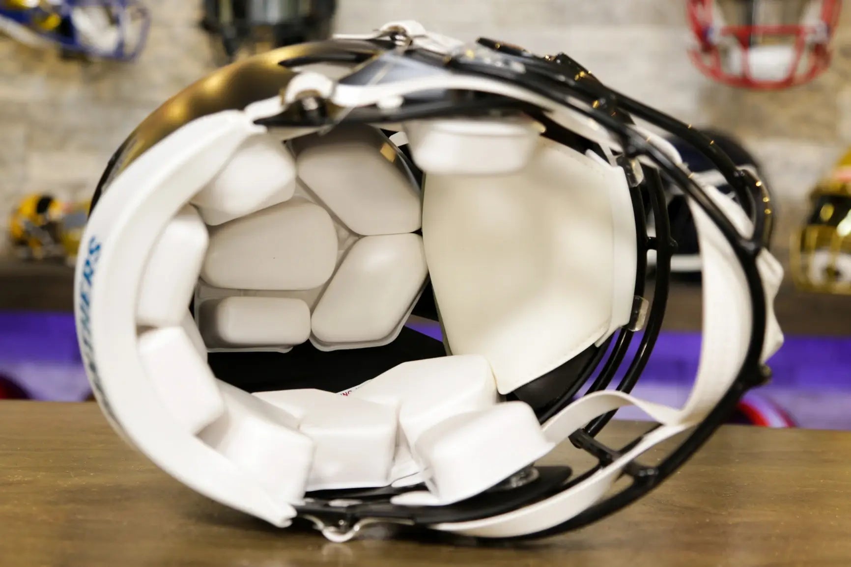 カロライナ パンサーズ リデル スピード オーセンティック ヘルメット