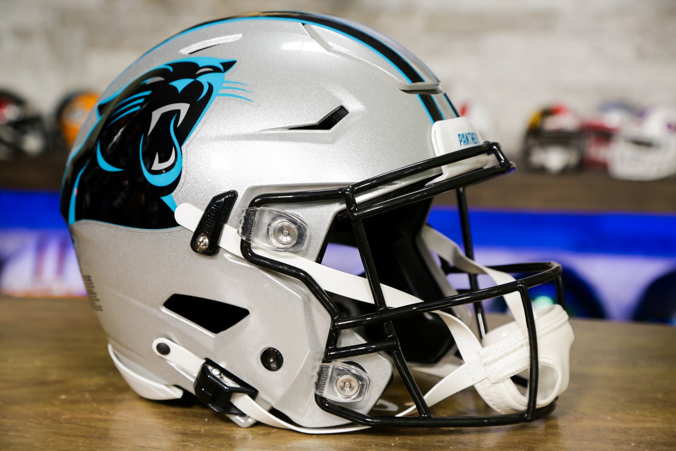 Carolina Panthers Riddell SpeedFlex Helmet – Green Gridiron,