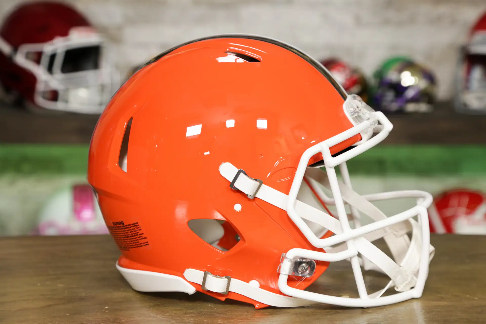 Cleveland Browns Authentic Speed Throwback Football Helmet 1975-2005 Cleveland Browns Authentic Speed Throwback Football Helmet 1975-2005