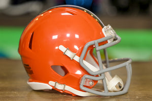 Cleveland Browns Riddell Speed Mini Helmet - 1962-1974 Throwback