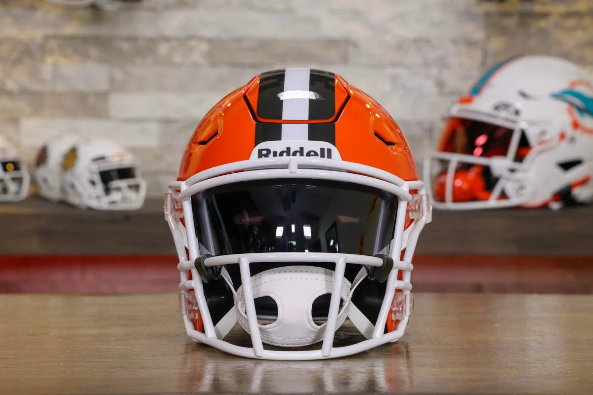 Cleveland Browns Riddell SpeedFlex Mid-Size Helmet Cleveland Browns Riddell SpeedFlex Mid-Size Helmet