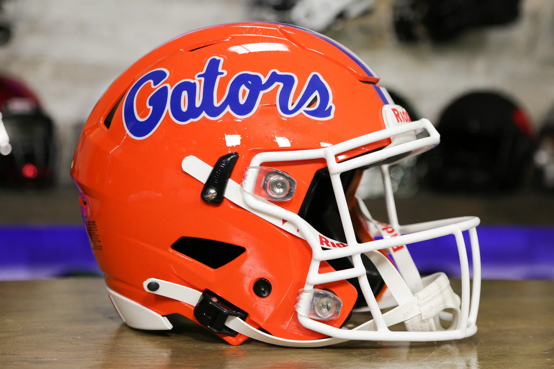 florida football helmets Florida Gators Riddell SpeedFlex Helmet