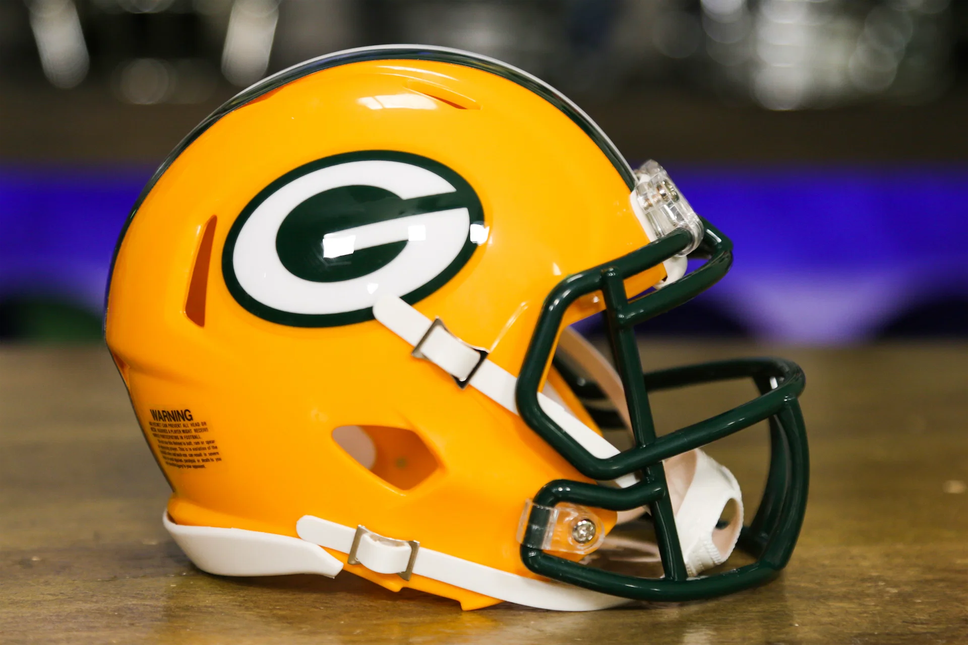 Green Bay Packers Riddell Speed Mini Helmet – Green Gridiron, Inc. Green Bay Packers Riddell Speed Mini Helmet – Green Gridiron, Inc.