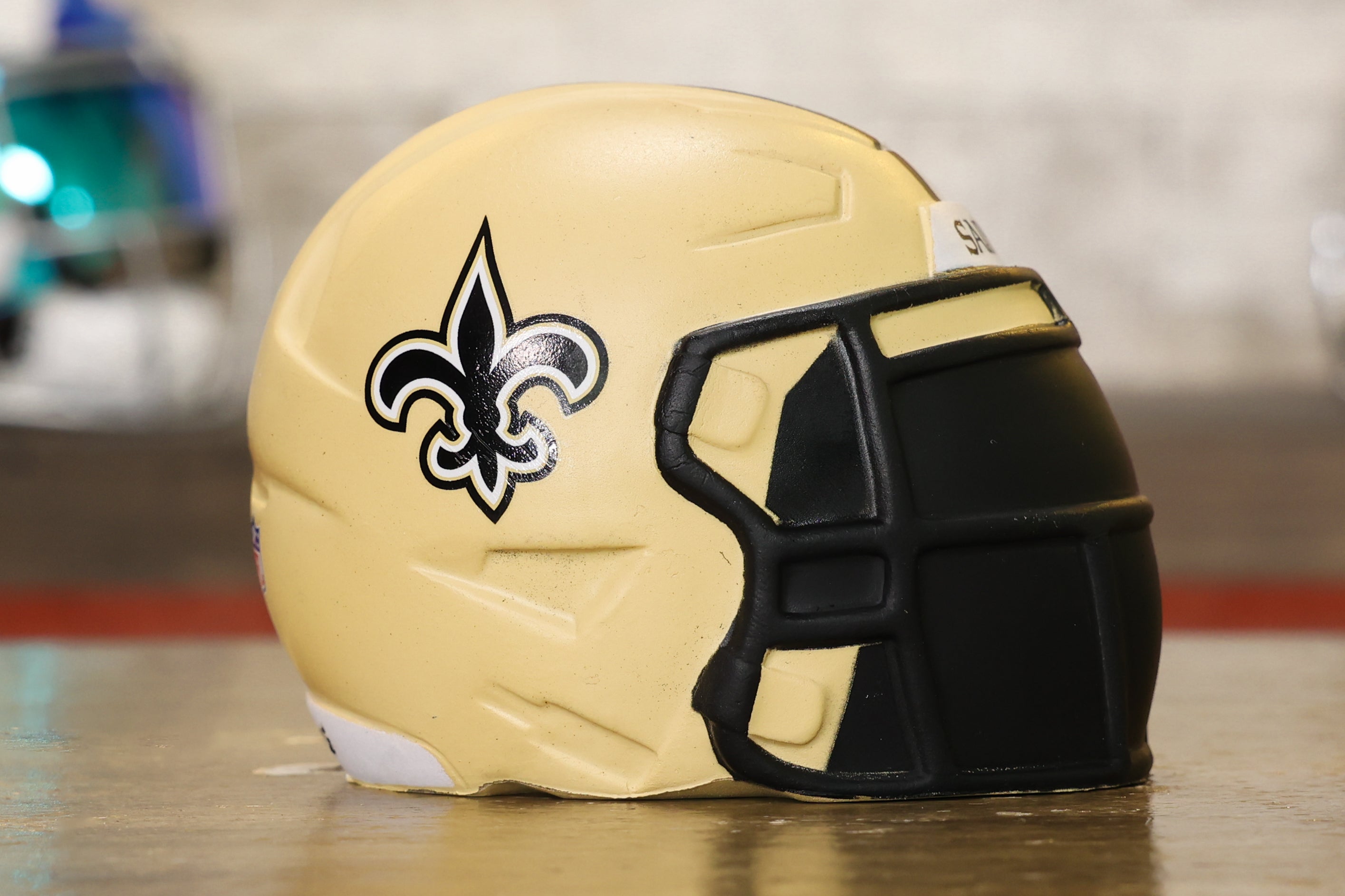 Jumbo Squeezymates Helmet - New Orleans Saints