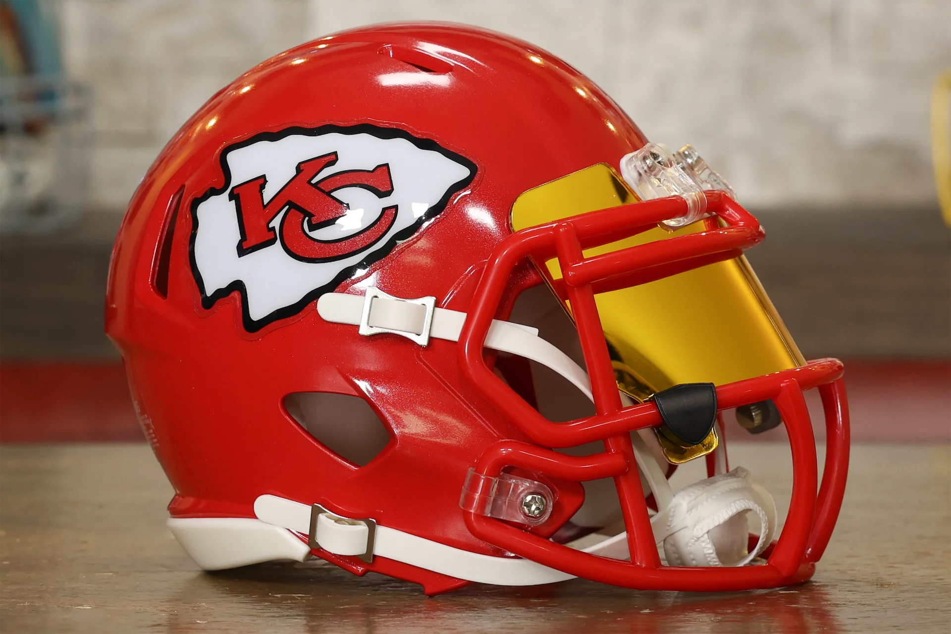 Kansas City Chiefs Riddell Speed Mini Helmet