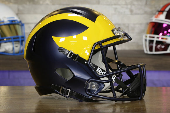 Réplica de casco Michigan Wolverines Riddell Speed