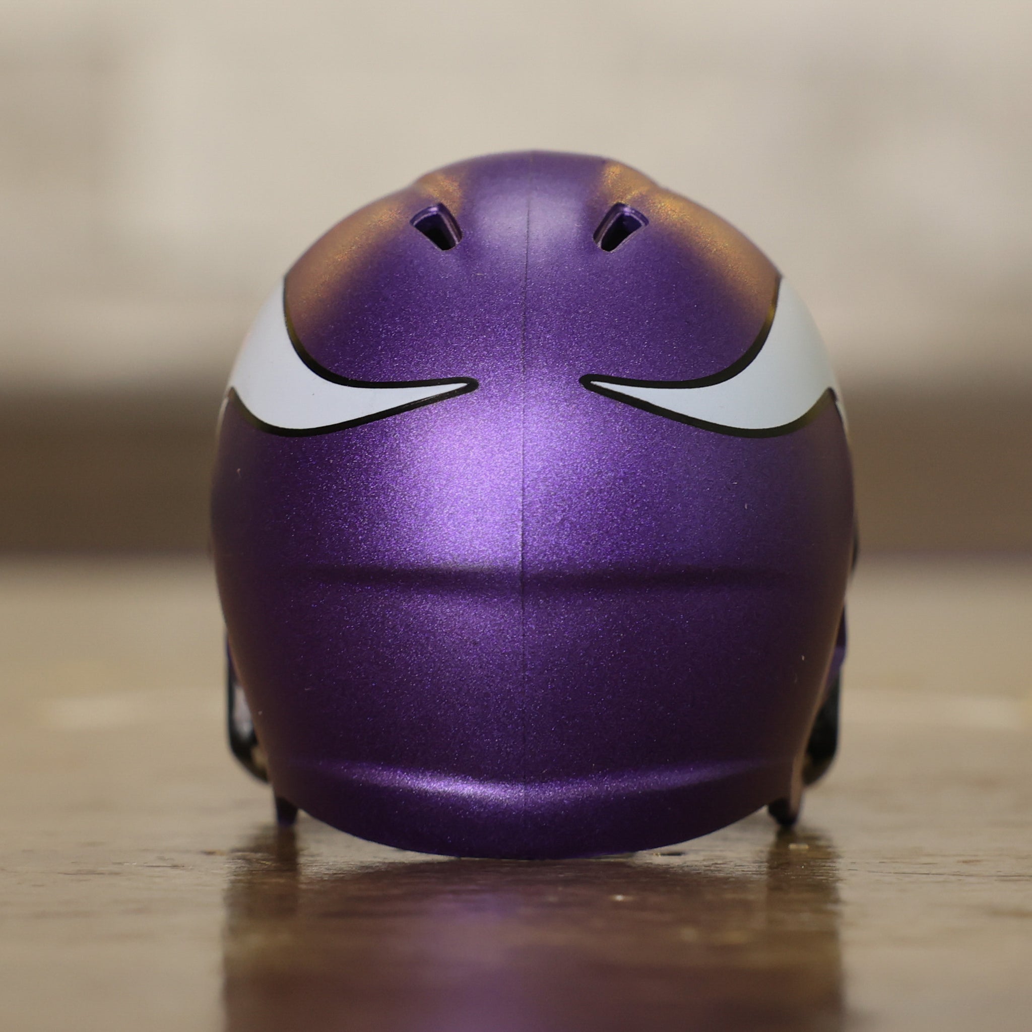 Mini Casco Riddell Florida Gators Ncaa Mini Casco Riddell Florida Gators - Licenza NCAA, Taglia 3 5/8, Nuovo, Collezione O Regalo Riddell Revolution Speed Mini Helmet - Foto 4