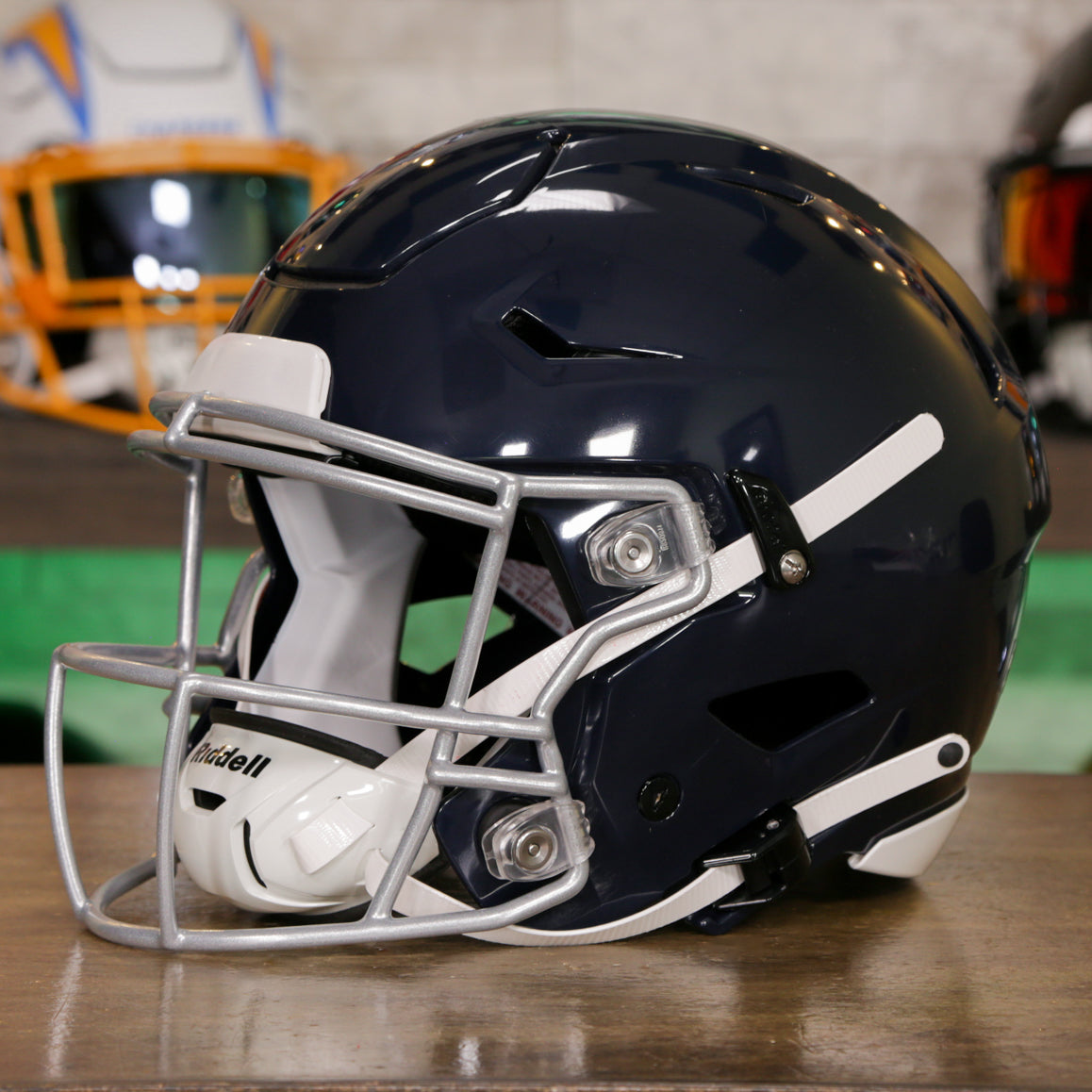 Riddell SpeedFlex NFL/Unbranded - ADULT - Open Box – Green Riddell SpeedFlex NFL/Unbranded - ADULT - Open Box – Green