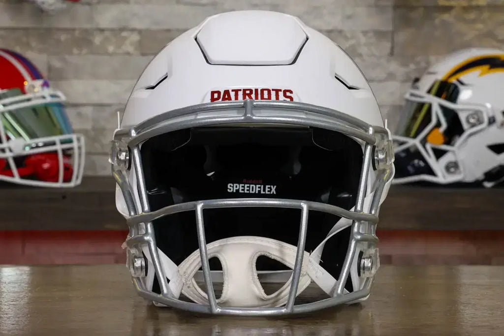 patriots speedflex helmet New England Patriots Riddell SpeedFlex Helmet