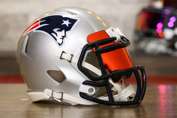 american football mini helmets uk New England Patriots Riddell Speed Mini Helmet