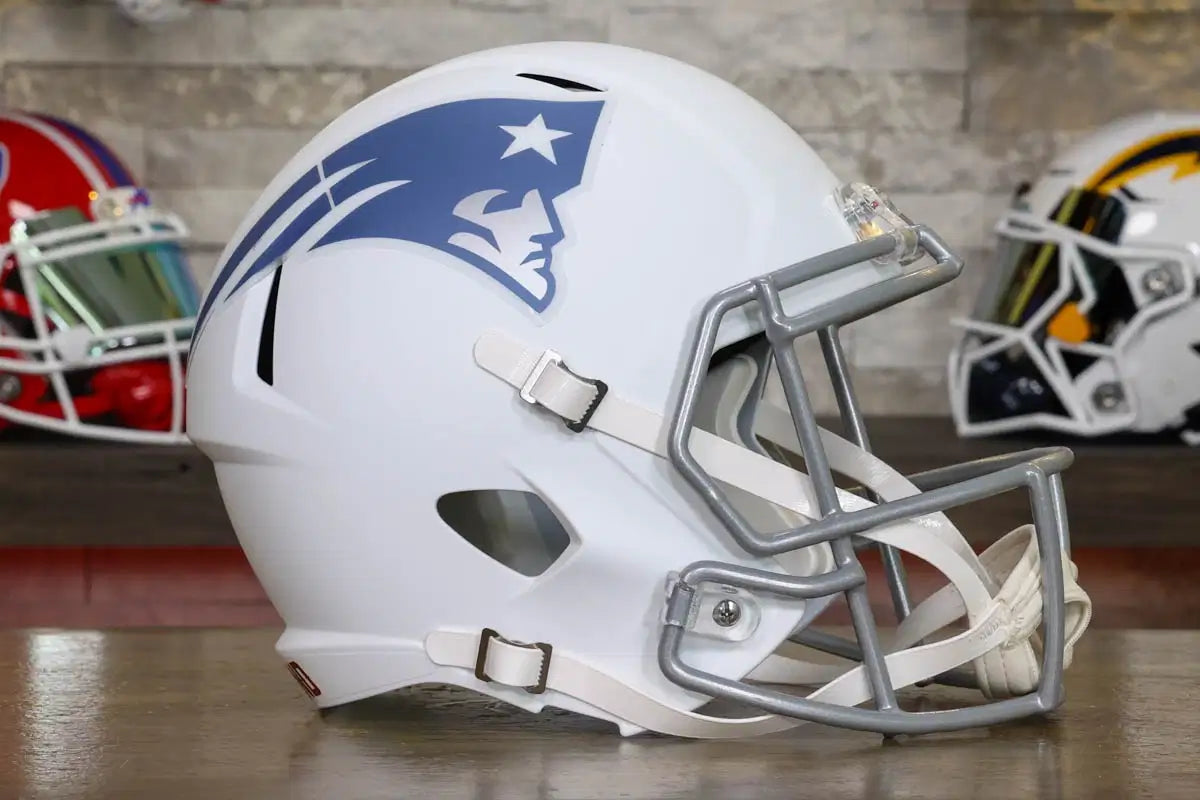 New England Patriots Riddell Speed Display Helmet - Rivalries