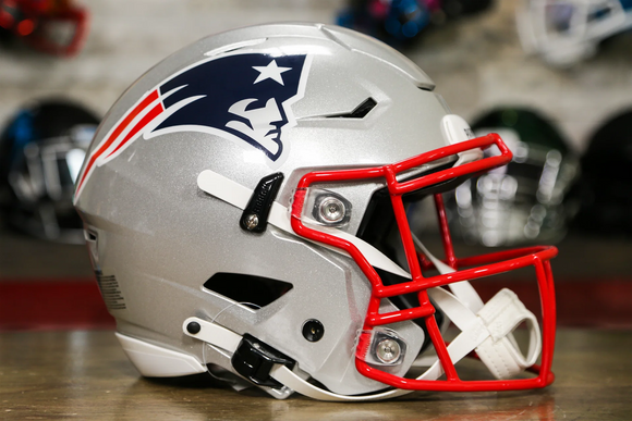 New England Patriots Riddell Authentic Full Size SpeedFlex Football Helmet