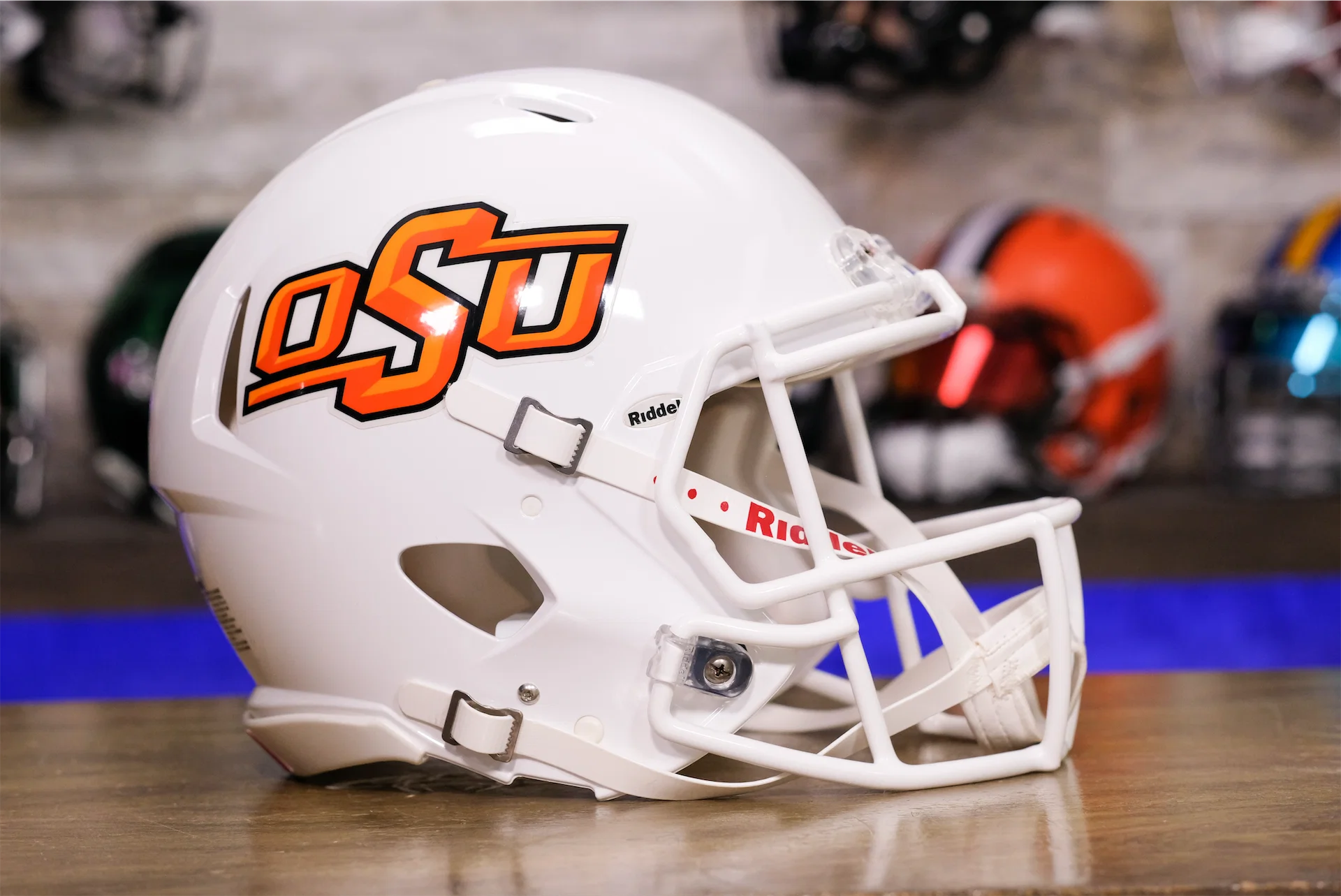 authentic oklahoma state football helmet Cowboys Riddell Speed This Authentic Oklahoma State Black Speed Helmet by Riddell is designed with extended jaw area protection Oklahoma State Cowboys Replica Speed