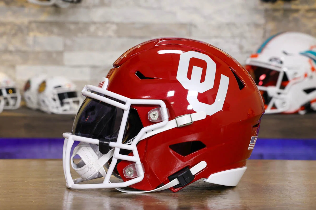 Oklahoma Sooners Riddell SpeedFlex Mid-Size Helmet – Green Gridiron, Inc.