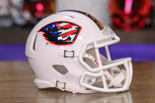 beaver local retro football helmet Oregon State Beavers Riddell Speed Mini Helmet