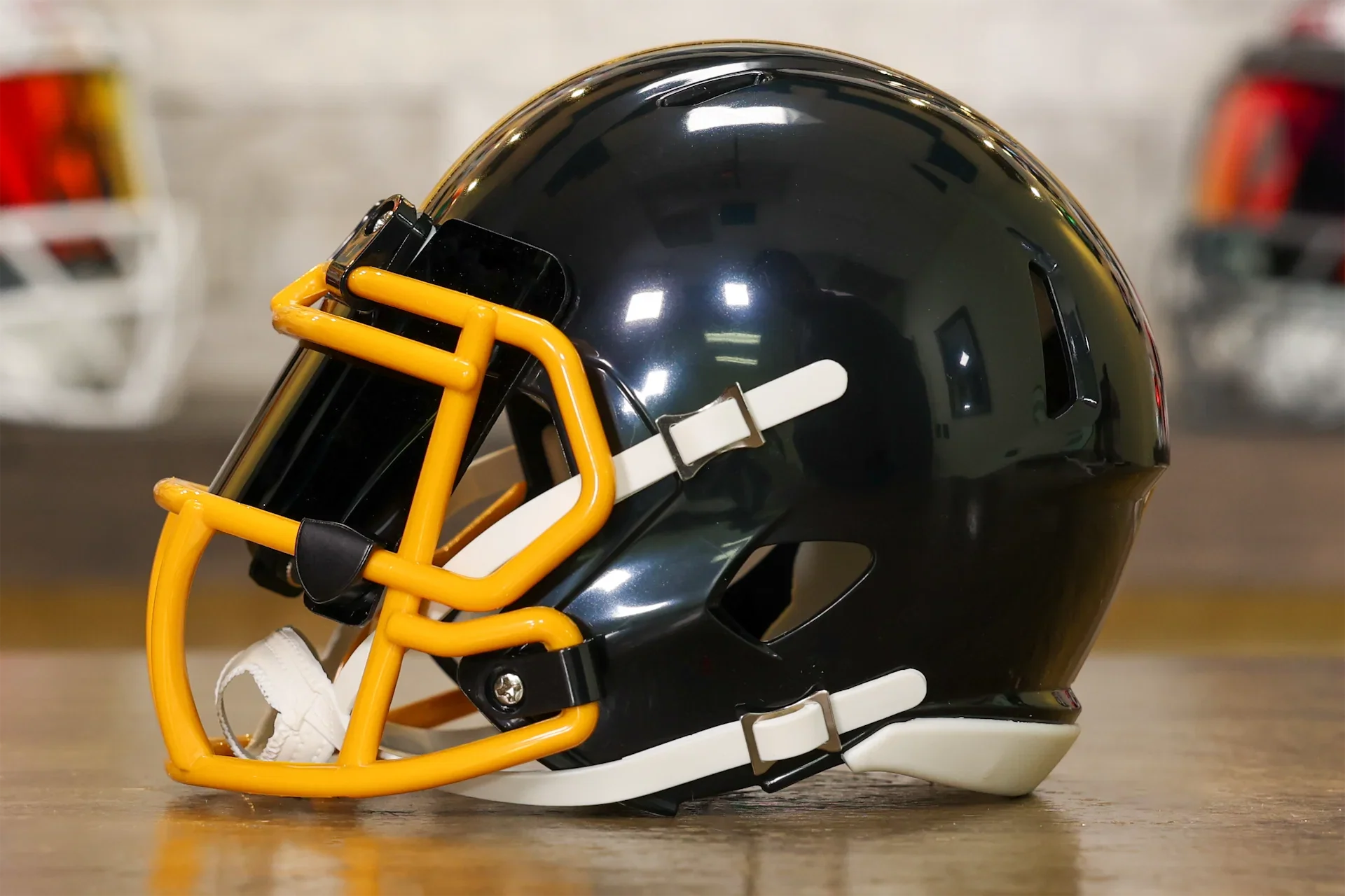 Pittsburgh Steelers Riddell Speed Mini Helmet
