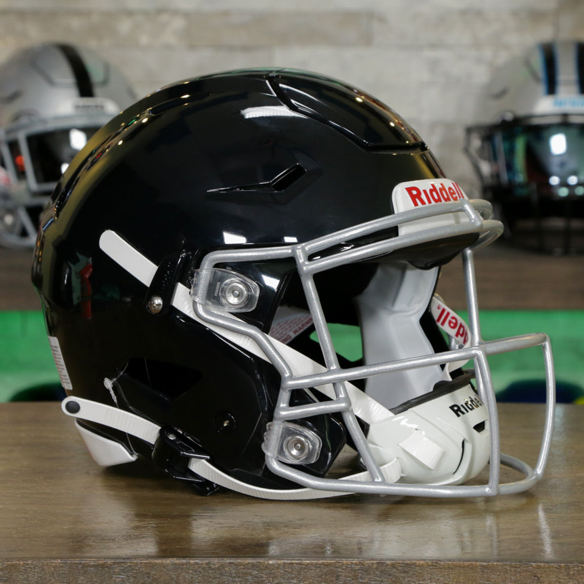 adult football helmet with face mask Sleefs Gothic Cross Facemask for Riddell SpeedFlex absorbs impact and works with the facemasks Flex System to reduce energy transfer Xenith X2EAV Adult Helmet with