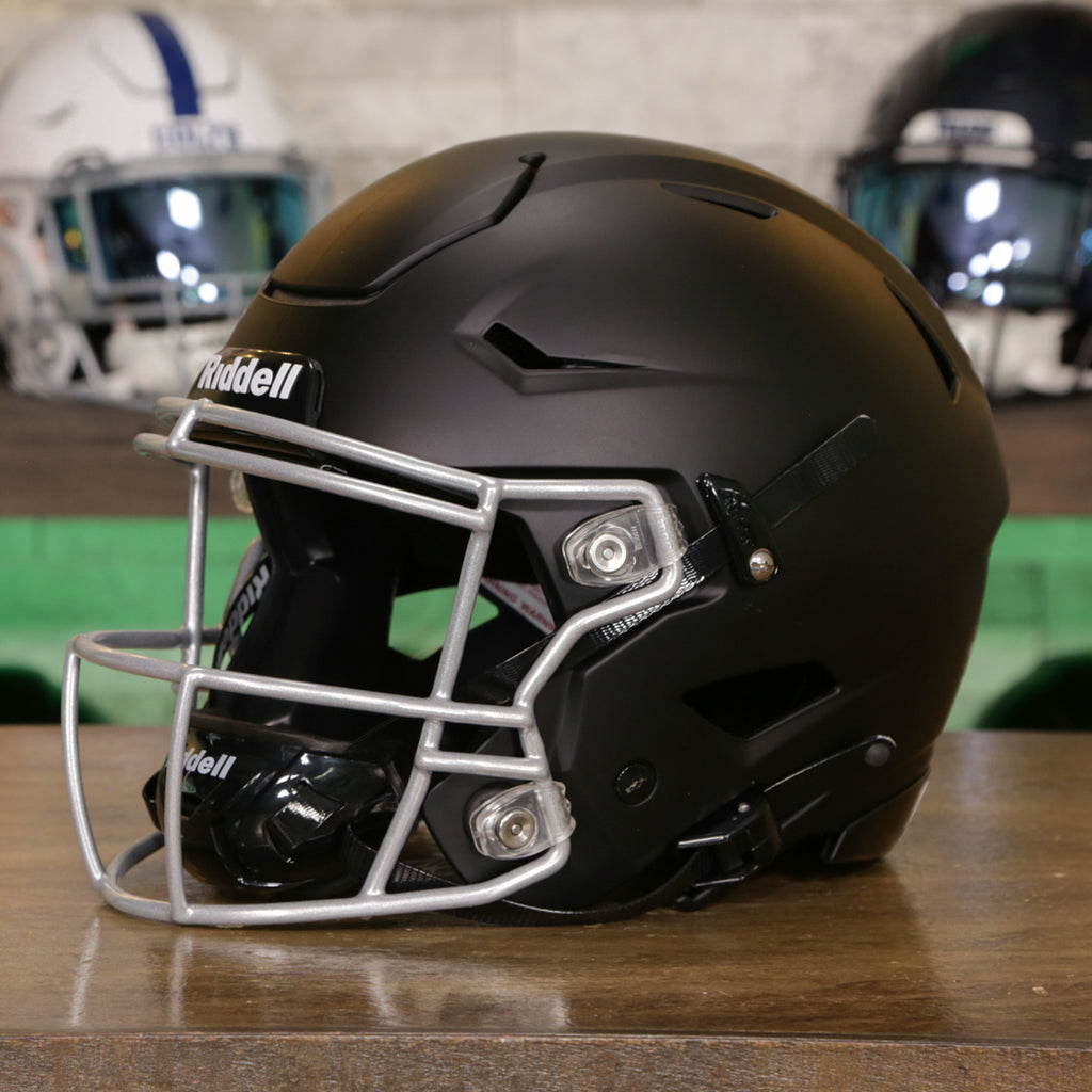 Riddell SpeedFlex Black Out - ADULTO – Green Gridiron, Inc.