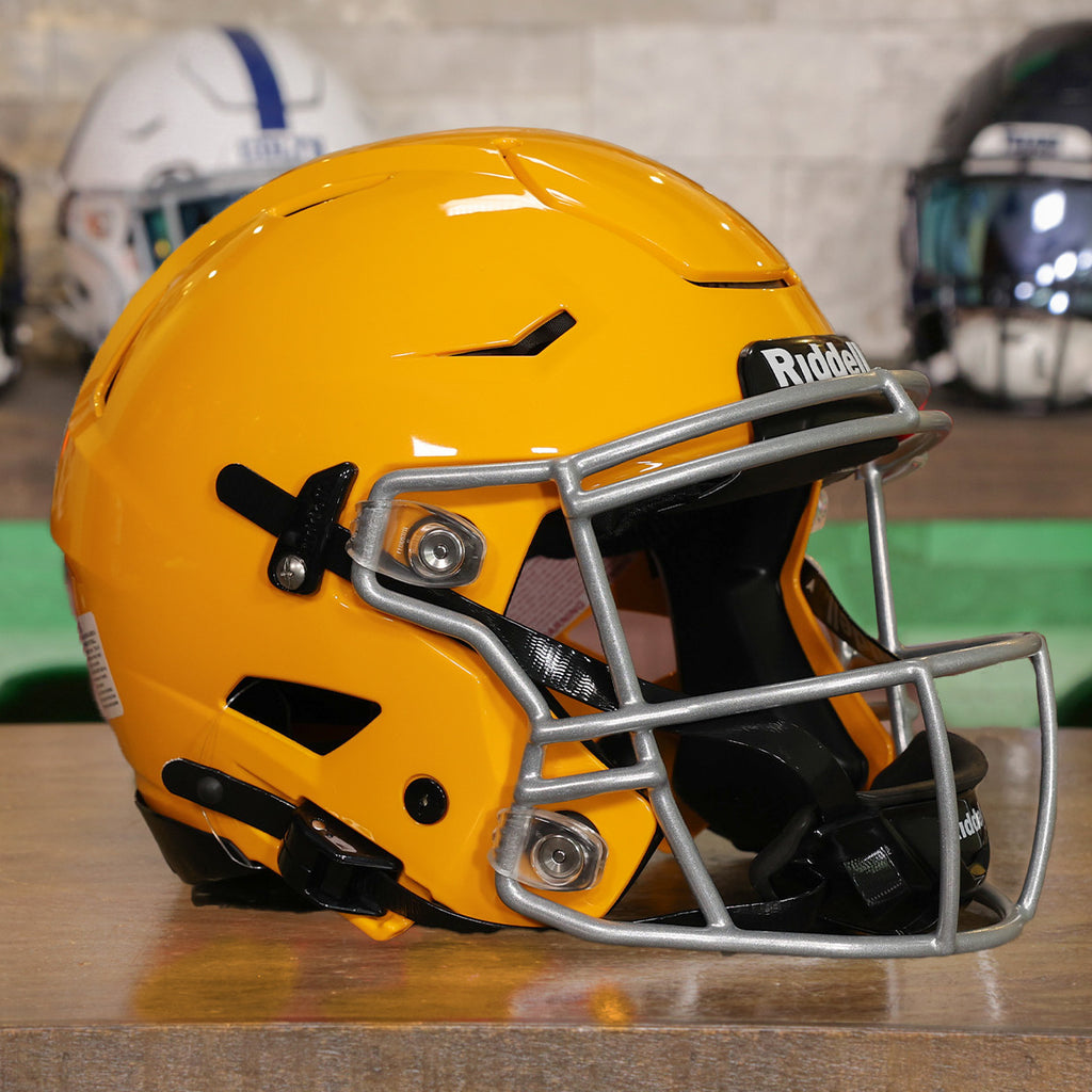 Riddell SpeedFlex Black Out - ADULT - Open Box â Green Gridiron, Inc.