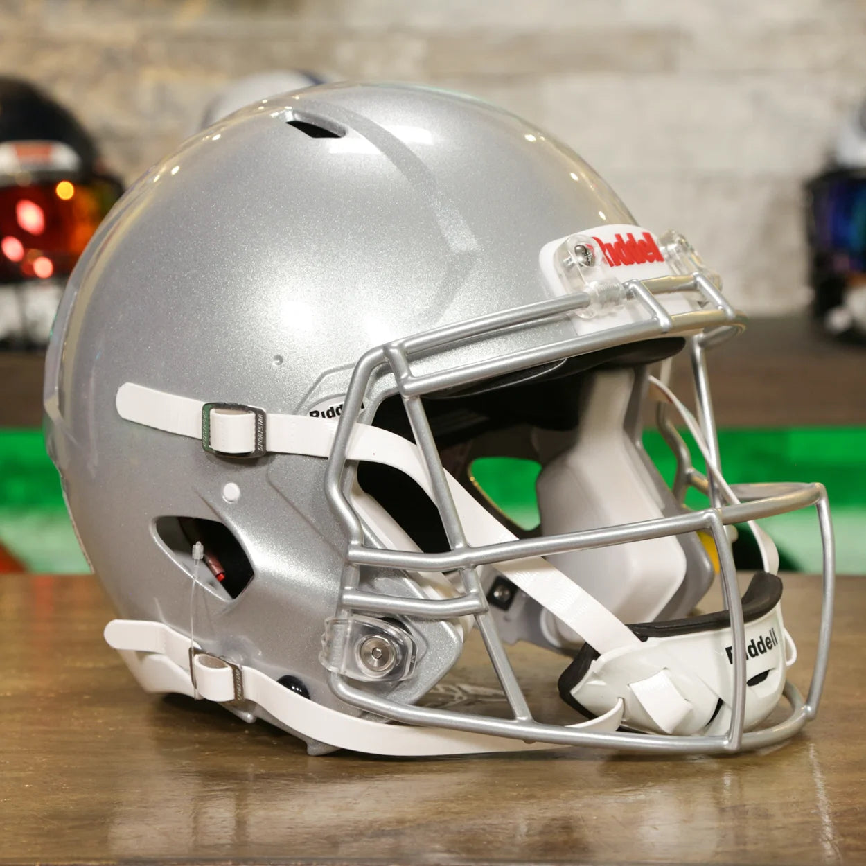 Riddell_Speed_Icon_Adult_-