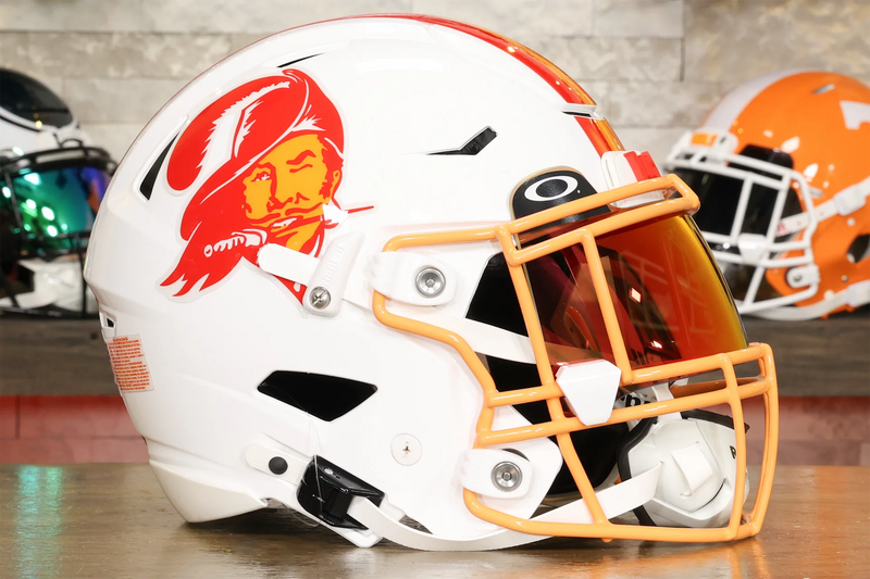 american football helmet for sale philippines Apache Tomahawk Youth Includes a non Tampa Bay Buccaneers Riddell SpeedFlex