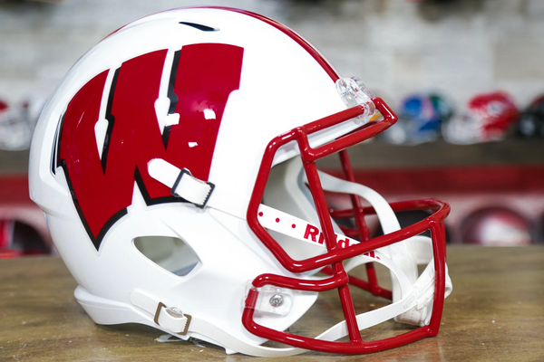 Wisconsin Badgers Deluxe Replica Speed Helmet
