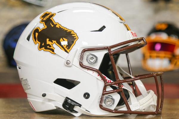 Wyoming Cowboys Riddell SpeedFlex Helmet – Green Gridiron, Inc