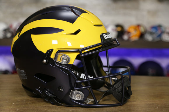 Michigan Wolverines Riddell SpeedFlex Helmet