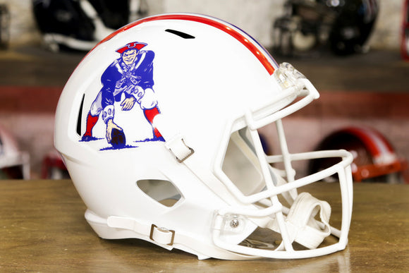 Réplica de casco Riddell Speed ​​de los New England Patriots - Retroceso de 1982-1989