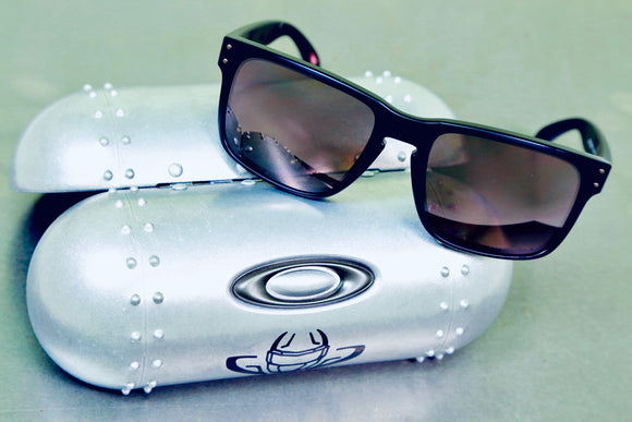 Oakley Holbrook PRIZM Gridiron Sunglasses + Cyber Case